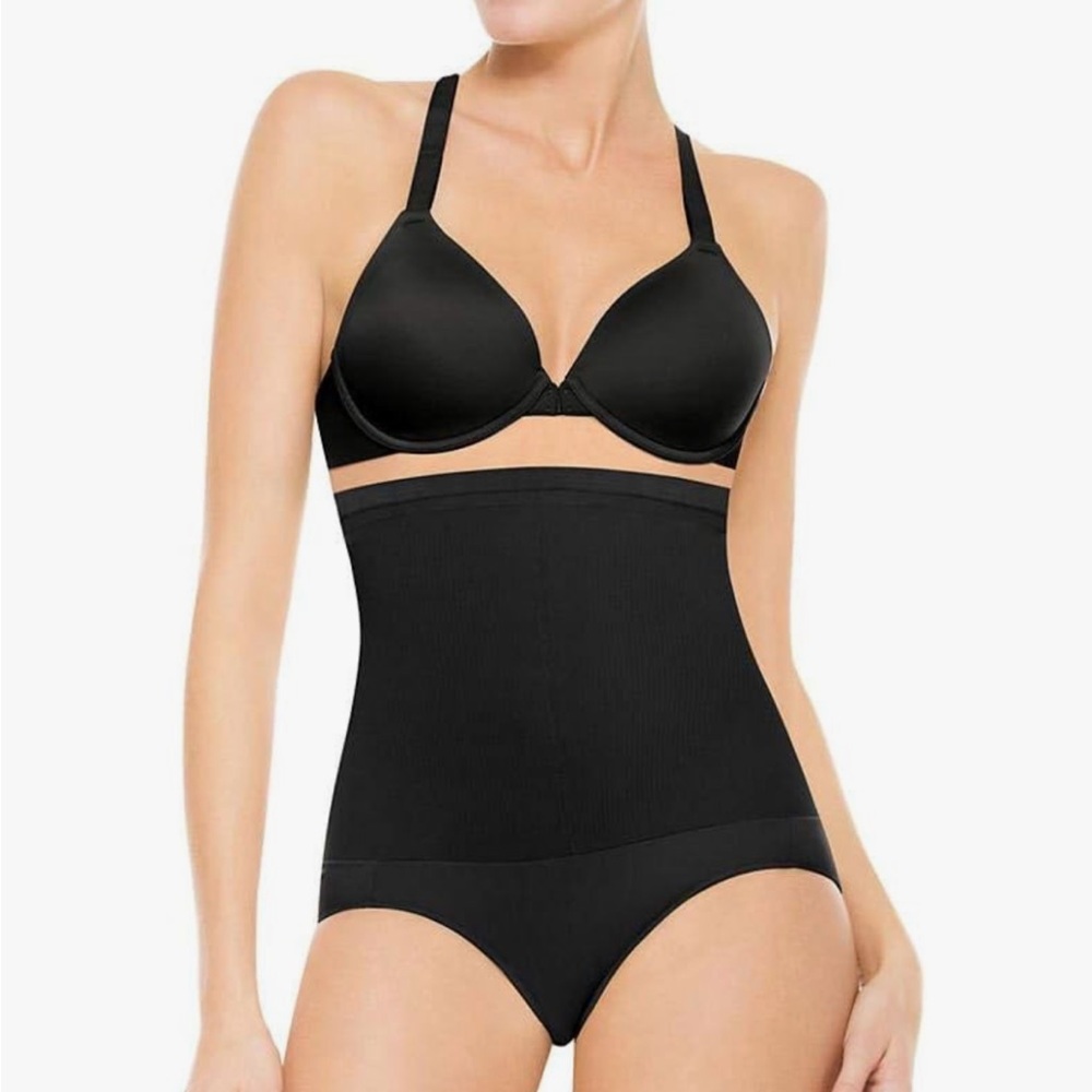 Assets Red Hot by Spanx High Waisted Shaper with Panty, Blackest Black,‎ Medium